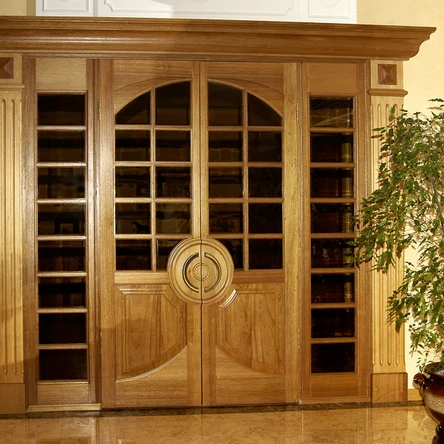 Витраж с колоннами "Парадный"