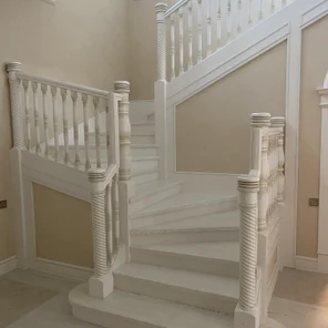 Лестница "Белый лебедь"